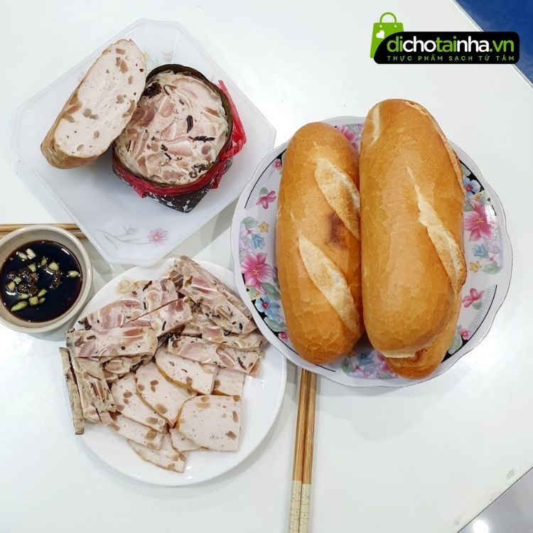 mua giò thủ ngon, giò thủ handmade, giò thủ truyền thống, giò thủ sạch an toàn, giò thủ ngon tại TP.HCM, giò thủ ngon tại gò vấp, đặc sản giò thủ ngon, giò thủ không chất bảo quản,